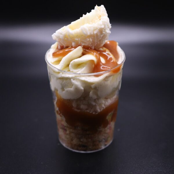 Verrine chantilly raffaello caramel salé